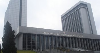 Azerbaijan MPs to discuss proposals to toughen rules on FX market