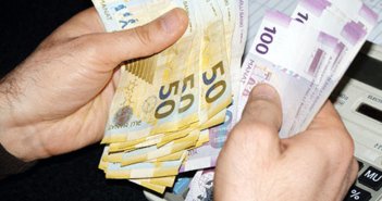 Depositors of 3 bankrupted banks receive 34M manats in Azerbaijan