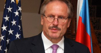 US urges all parties to take steps toward peaceful resolution of Karabakh conflict