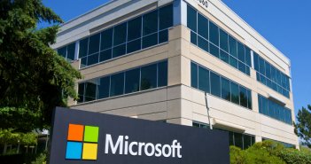 Microsoft ciddi ziyanda: illik gəlir 8,8 faiz azalıb