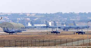 “İncirlik” hərbi bazası mühasirəyə alındı - Türkiyədən xəbər