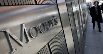 “Moody's” manatla bağlı xəbərdarlıq etdi