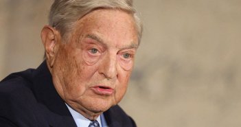 Soros qaçqınlara yarım milyard dollar ayırdı