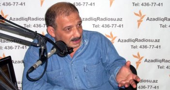 Rauf Mirqədirov ailəsi ilə görüşdü