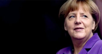 Merkel Azərbaycan bəstəkarının diskini aldı