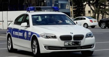 Yol polisindən şikayət etdi