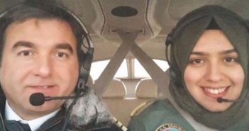 Türkiyənin ilk hicablı pilotu - Foto