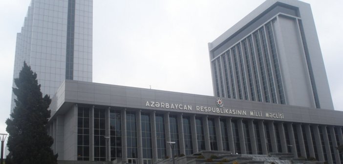 Azerbaijan MPs to discuss proposals to toughen rules on FX market