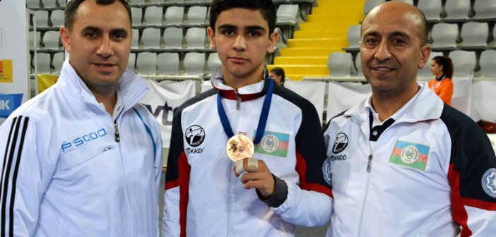 Junior Azerbaijani karate fighter claims European bronze