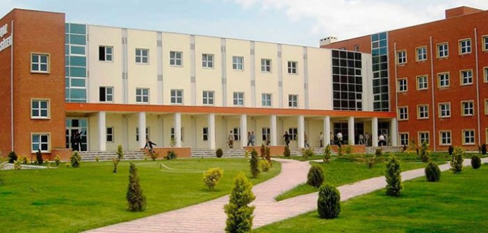 Qafqaz Universitetində ixtisarlar...