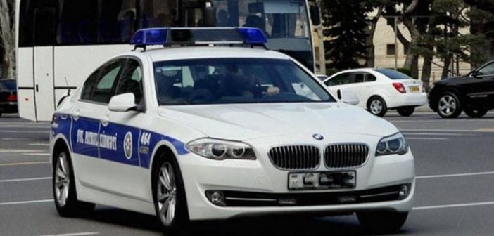 Polisin qovduğu maşın qəza törətdi - Ailə məhv oldu