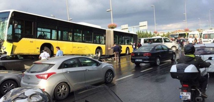 Dava qəzaya səbəb oldu: 11 nəfər yaralandı