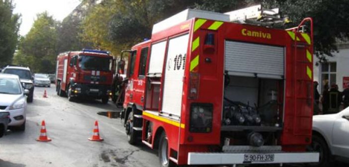 Bakıda məcburi köçkün yataqxanası yandı - Fotolar