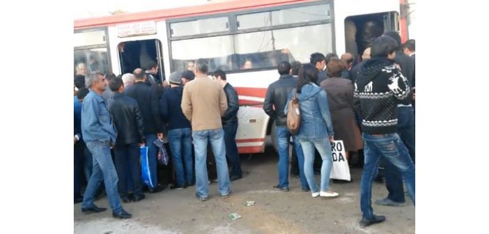 Bakının köhnə avtobus problemi...