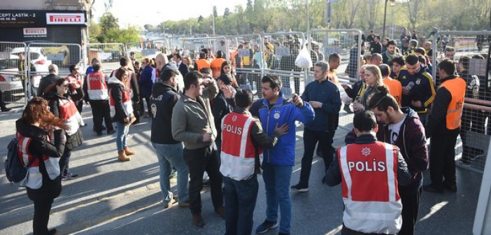 Türkiyə fövqəladə vəziyyət rejiminin vaxtını uzatdı