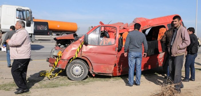 Azərbaycanda dəhşətli yol hadisəsi: 11 yaralı var