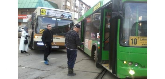 Avtobuslar toqquşdu - Yaralılar var