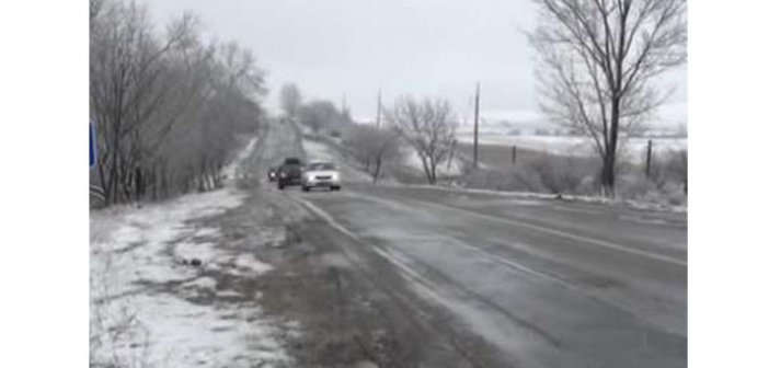 Yollar buz bağladı - Video